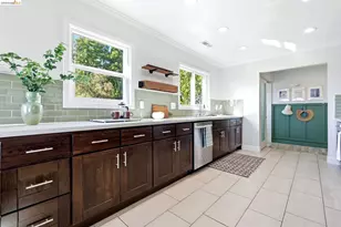 7308 Hillmont, Oakland, CA 94605 - Photo 13