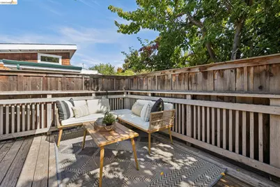 2421 9th St, Berkeley, CA 94710 - Photo 41