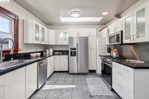 2421 Ninth St, Berkeley, CA 94710 - Photo 17