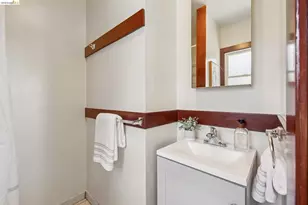 2421 Ninth St, Berkeley, CA 94710 - Photo 27