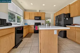 1816 Crown Peak Way, Antioch, CA 94531 - Photo 11