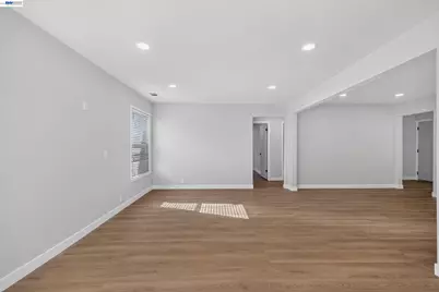 19515 Western Blvd, Hayward, CA 94541 - Photo 13