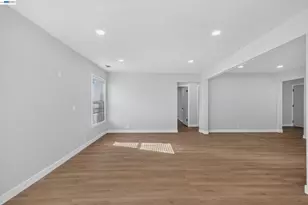 19515 Western Blvd, Hayward, CA 94541 - Photo 13