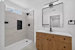 19515 Western Blvd, Hayward, CA 94541 - Photo 33