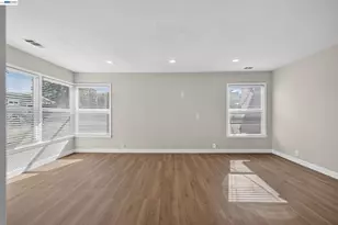 19515 Western Blvd, Hayward, CA 94541 - Photo 11