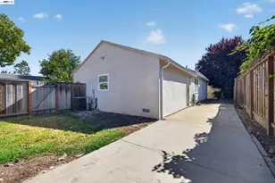 19515 Western Blvd, Hayward, CA 94541 - Photo 47