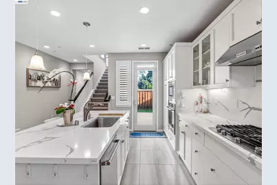 5030 Brook Valley Loop, San Jose, CA 95136 - Photo 13