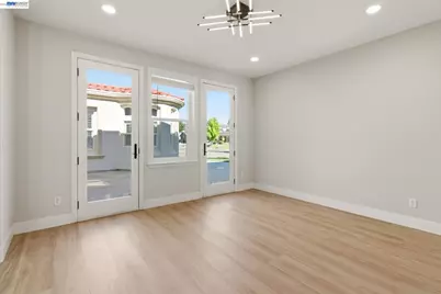 2200 Lotus Way, Tracy, CA 95376 - Photo 21