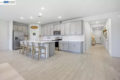 1012 Ramos Drive, Winters, CA 95694 - Photo 7