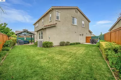 582 Pasture Ave, Lathrop, CA 95330 - Photo 31