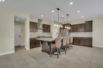 582 Pasture Ave, Lathrop, CA 95330 - Photo 13