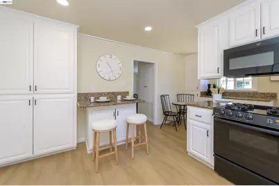 1576 4th St, Livermore, CA 94550 - Photo 13