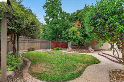 1576 4th St, Livermore, CA 94550 - Photo 33