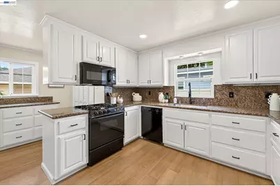 1576 4th St, Livermore, CA 94550 - Photo 15
