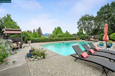 341 Twinview Dr, Pleasant Hill, CA 94523 - Photo 23