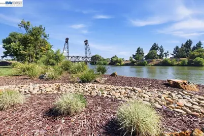 2134 Daimler St, Lathrop, CA 95330 - Photo 29