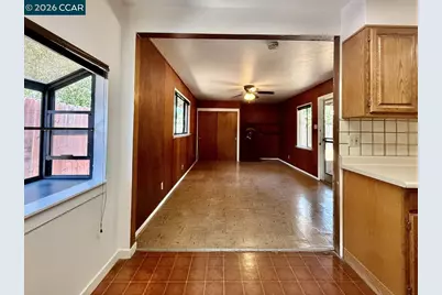 196 Doris Dr, Pleasant Hill, CA 94523 - Photo 13