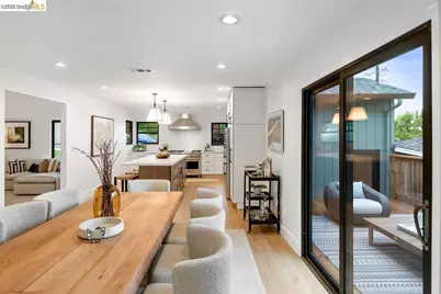 4207 Laguna Ave, Oakland, CA 94602 - Photo 13
