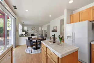 1881 Serpentine Dr, Union City, CA 94587 - Photo 11