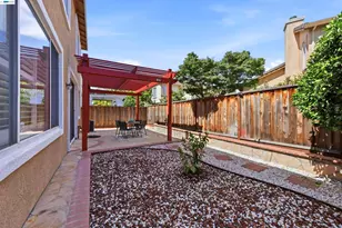 1881 Serpentine Dr, Union City, CA 94587 - Photo 43