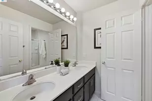 1881 Serpentine Dr, Union City, CA 94587 - Photo 33