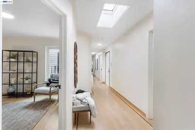 20 Dorado Ter #Penthouse, San Francisco, CA 94112 - Photo 17