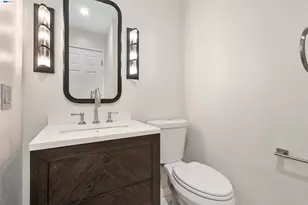 3858 Maybelle Ave, Oakland, CA 94619 - Photo 11
