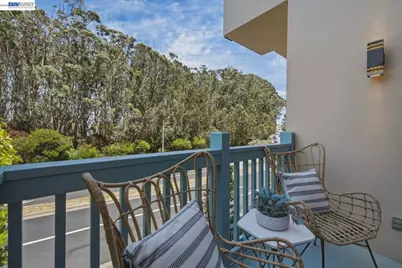 55 Buena Vista Rd, South San Francisco, CA 94080 - Photo 27