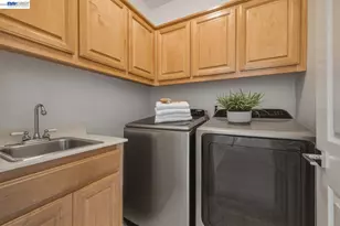 55 Buena Vista Rd, South San Francisco, CA 94080 - Photo 49