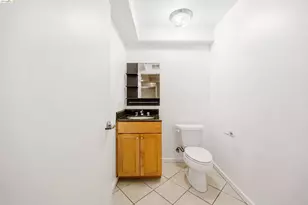 425 28th St, Oakland, CA 94609 - Photo 11