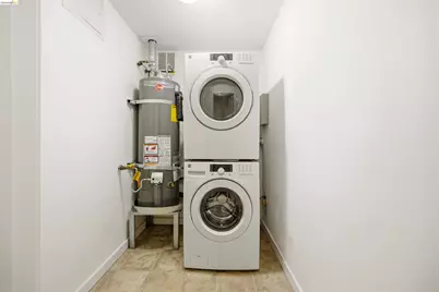 425 28th Street #101B, Oakland, CA 94609 - Photo 23