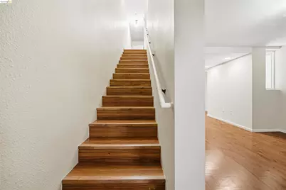 425 28th Street #101B, Oakland, CA 94609 - Photo 13