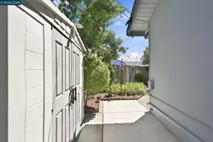 7811 Sunwood Dr, Dublin, CA 94568 - Photo 29