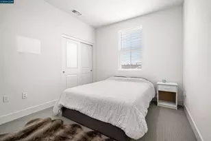 2214 Daimler St, Lathrop, CA 95330 - Photo 19