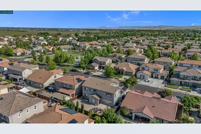 351 Bloomington Ln, Brentwood, CA 94513 - Photo 45