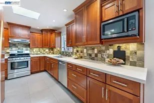18747 Sandy Rd, Castro Valley, CA 94546 - Photo 13