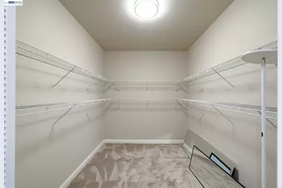 17208 President Dr, Castro Valley, CA 94546 - Photo 31