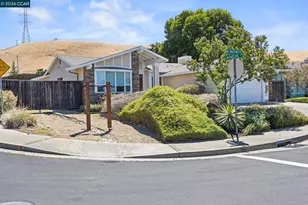 2274 Mt Whitney Dr, Pittsburg, CA 94565 - Photo 3