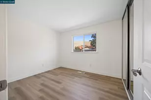 2274 Mt Whitney Dr, Pittsburg, CA 94565 - Photo 17