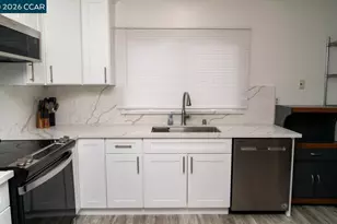 2135 Apricot Ct, Pittsburg, CA 94565 - Photo 7