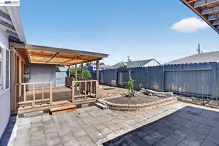20242 Lucot Ct, San Lorenzo, CA 94541 - Photo 25