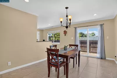 4249 Ridge Dr, Pittsburg, CA 94565 - Photo 11