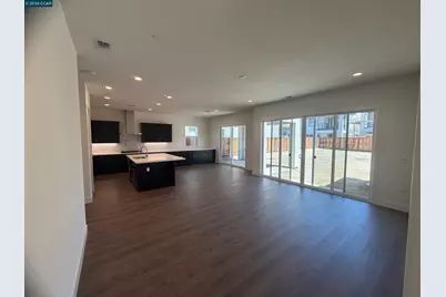 16144 Purdy Ct, Lathrop, CA 95330 - Photo 5