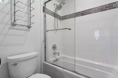 25518 Gold Ridge Dr, Castro Valley, CA 94552 - Photo 41