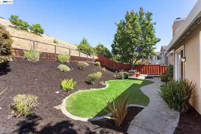 25518 Gold Ridge Dr, Castro Valley, CA 94552 - Photo 47