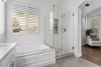 25518 Gold Ridge Dr, Castro Valley, CA 94552 - Photo 33