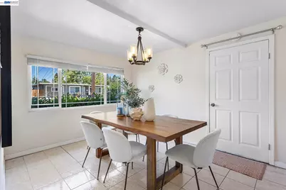1691 Ashbury Dr, Concord, CA 94520 - Photo 9