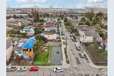 1495 5th St, Oakland, CA 94607 - Photo 11