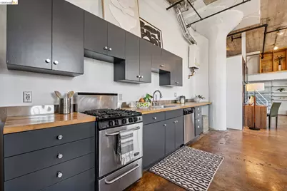 247 4th St #301, Oakland, CA 94607 - Photo 15