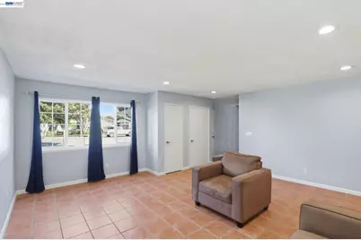 40 Gonzalez Dr, Hollister, CA 95023 - Photo 5